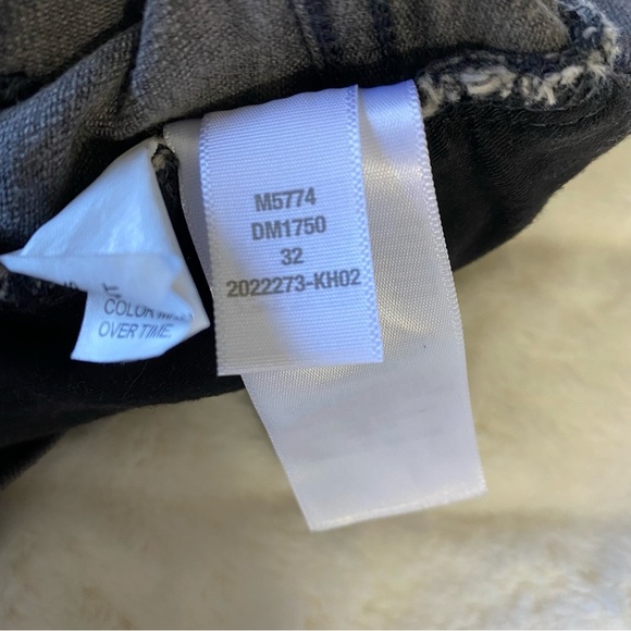 Madewell High Rise Denim Stretch Jean Shorts in Gray Slater Wash M5774 SZ- 32 - Picture 8 of 11